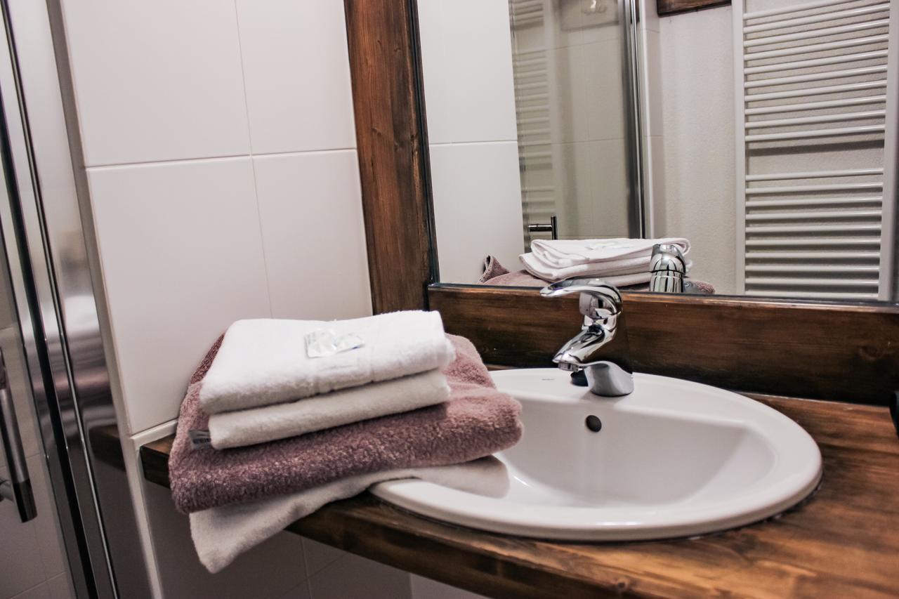 Penzion Teniscentrum Tatranská Lomnica Dış mekan fotoğraf