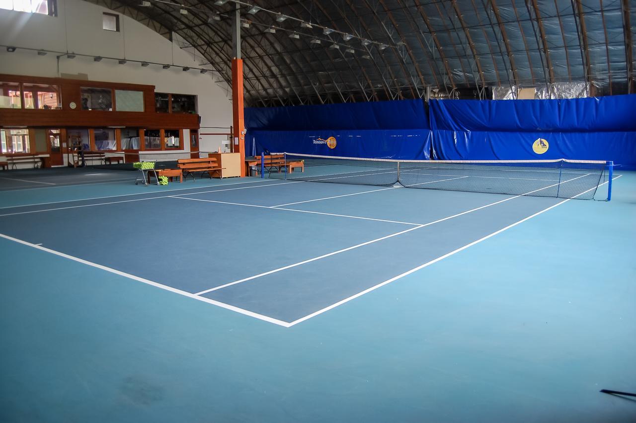 Penzion Teniscentrum Tatranská Lomnica Dış mekan fotoğraf